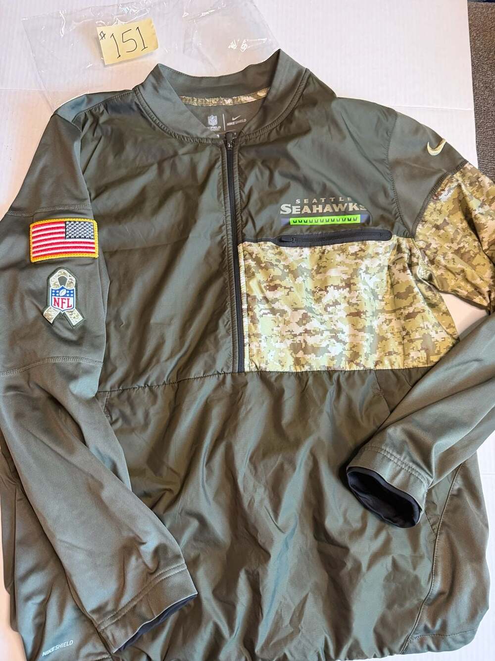 Nike Seattle Seahawks Salute to Service Shield Jacket Size L Olive Camo